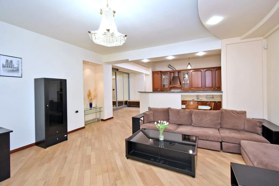 Kitchen or kitchenette, Seating area
