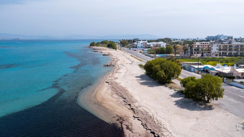 Nearby landmark, Sea view