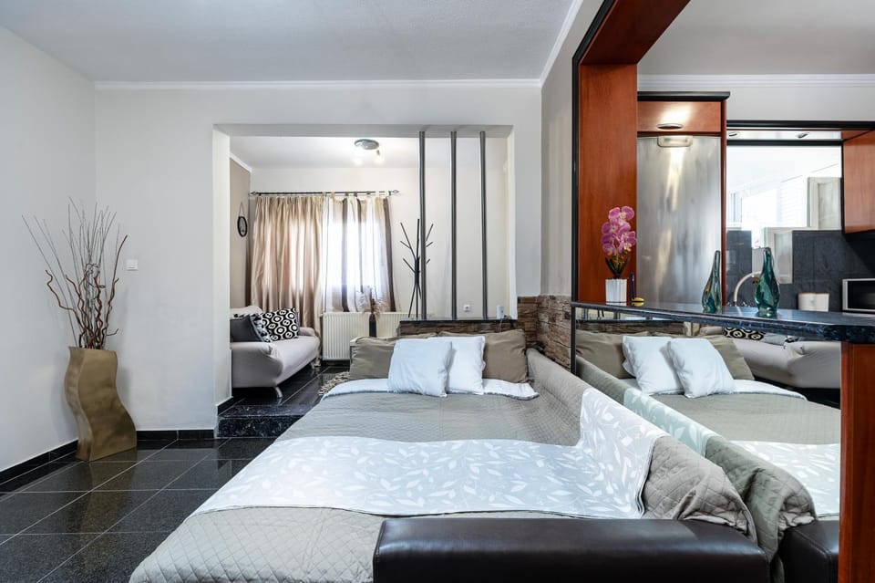 Bed, Living room, Seating area