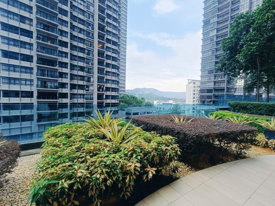 Property building, Natural landscape, Garden, City view, Garden view