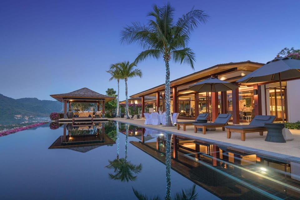 Property building, Pool view, Swimming pool