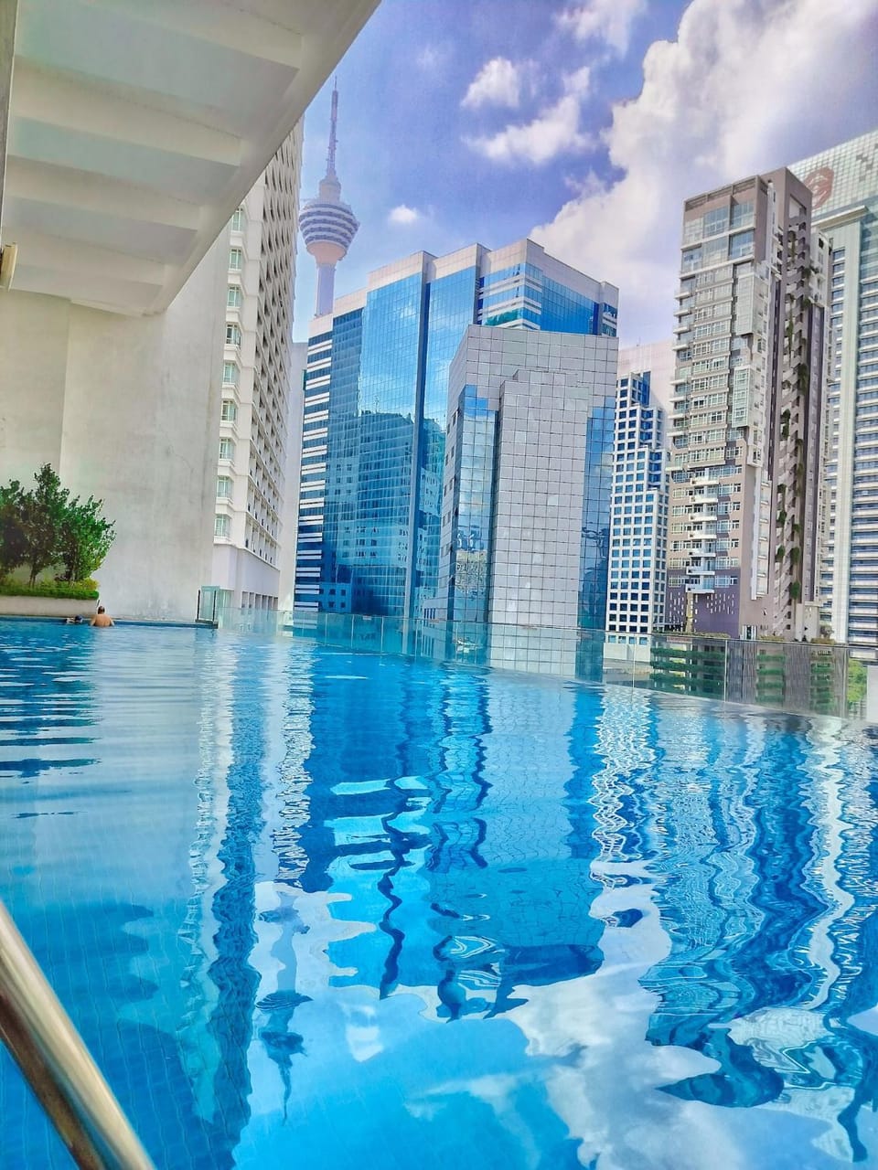 City view, Swimming pool