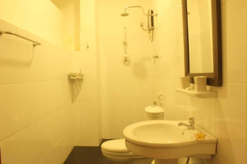 Pedlar 62 Guest House Bed and Breakfast in Galle