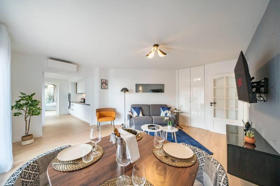 TV and multimedia, Living room, Dining area, kitchen