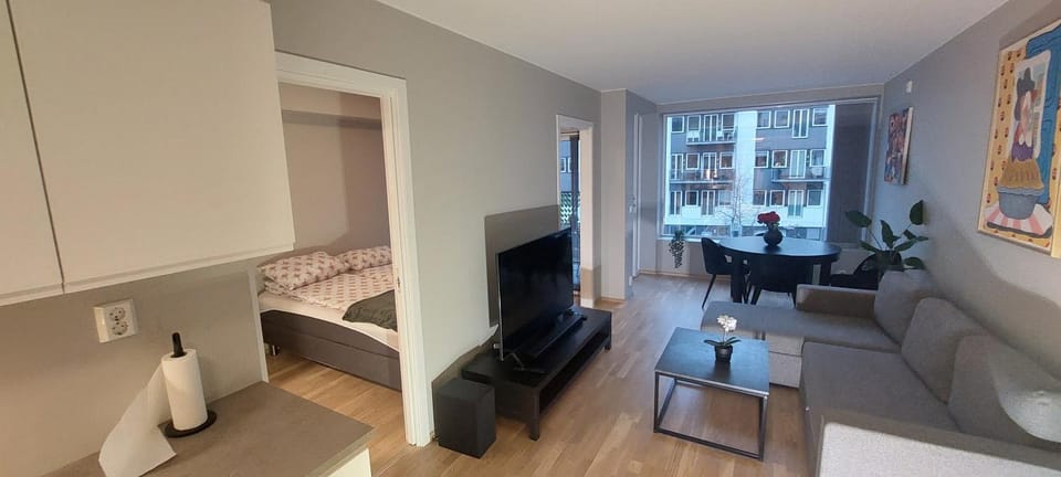 TV and multimedia, Living room, Dining area