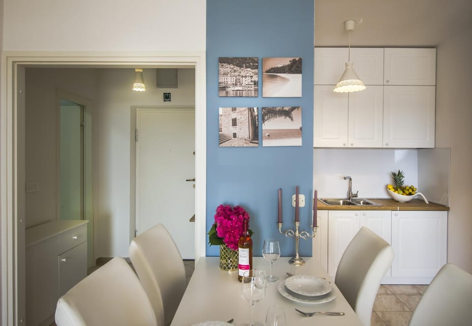 Zlatna Bura Apartment in Makarska