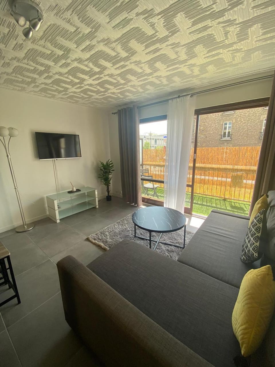 TV and multimedia, View (from property/room), Decorative detail