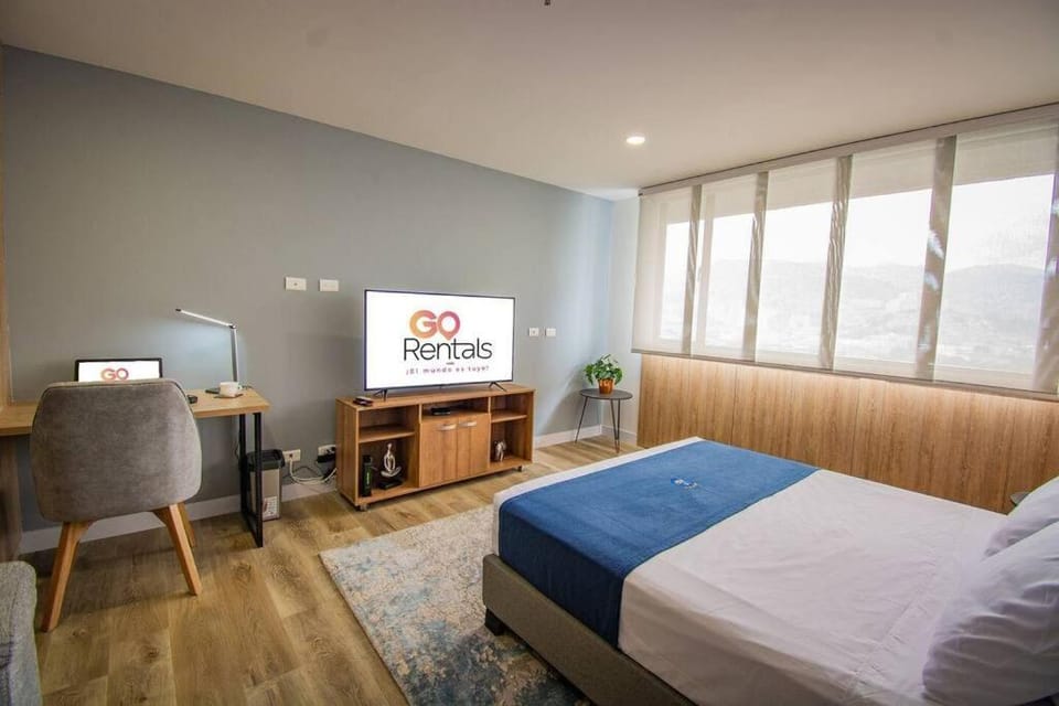 TOP FLOOR Studio Poblado, A/C, Coworking, gym 1416 Apartment in Medellin