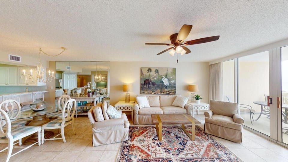 Seaside Bliss Oceanfront 3 Bedroom 3 Bath Condo House in South Carolina