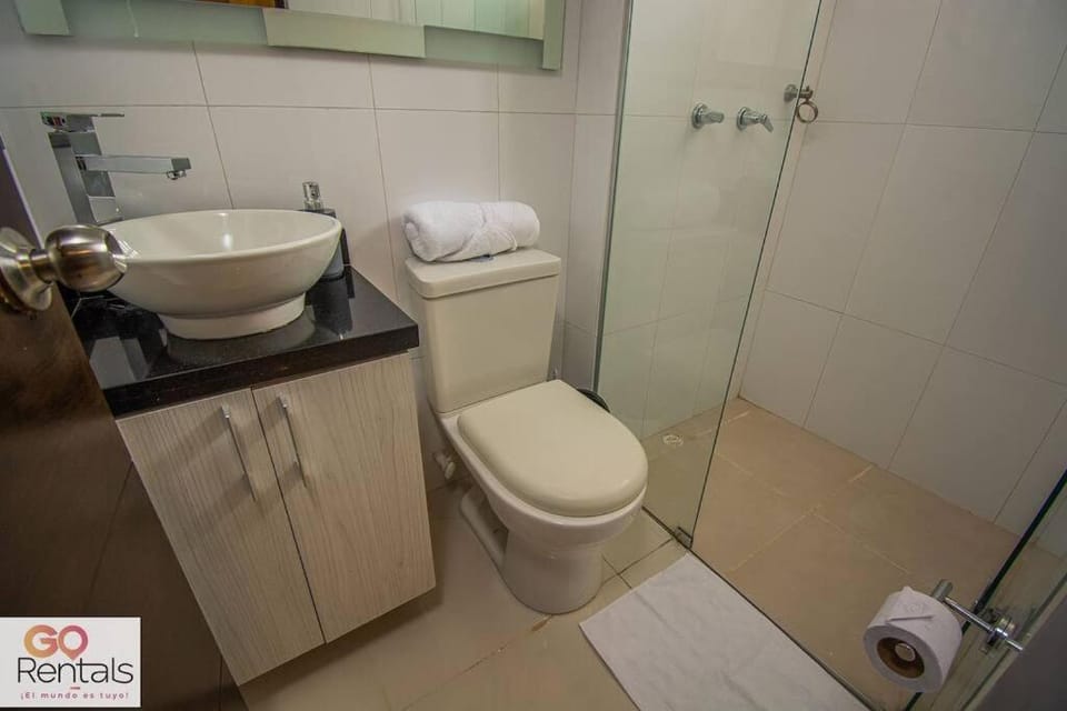 Cozy studio in Poblado, parking, NO FEE 1107 Apartment in Envigado