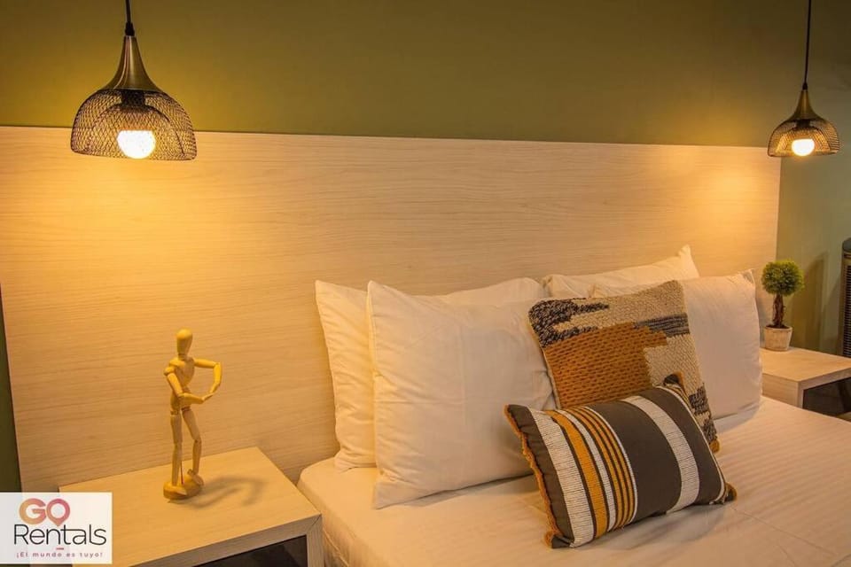 Cozy studio in Poblado, parking, NO FEE 1107 Apartment in Envigado