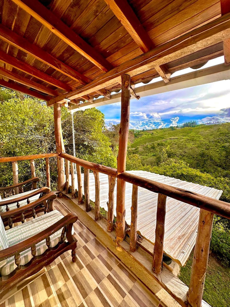 Balcony/Terrace, Mountain view