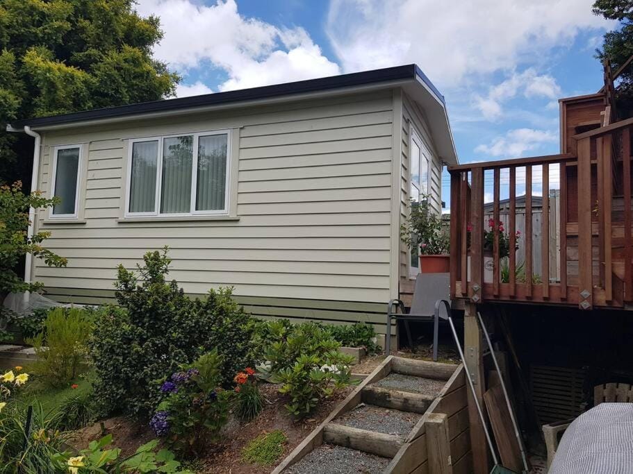 Garden Studio Apartment in Rotorua