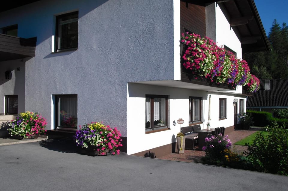 Ferienwohnung Reinstadler Apartment in Tyrol