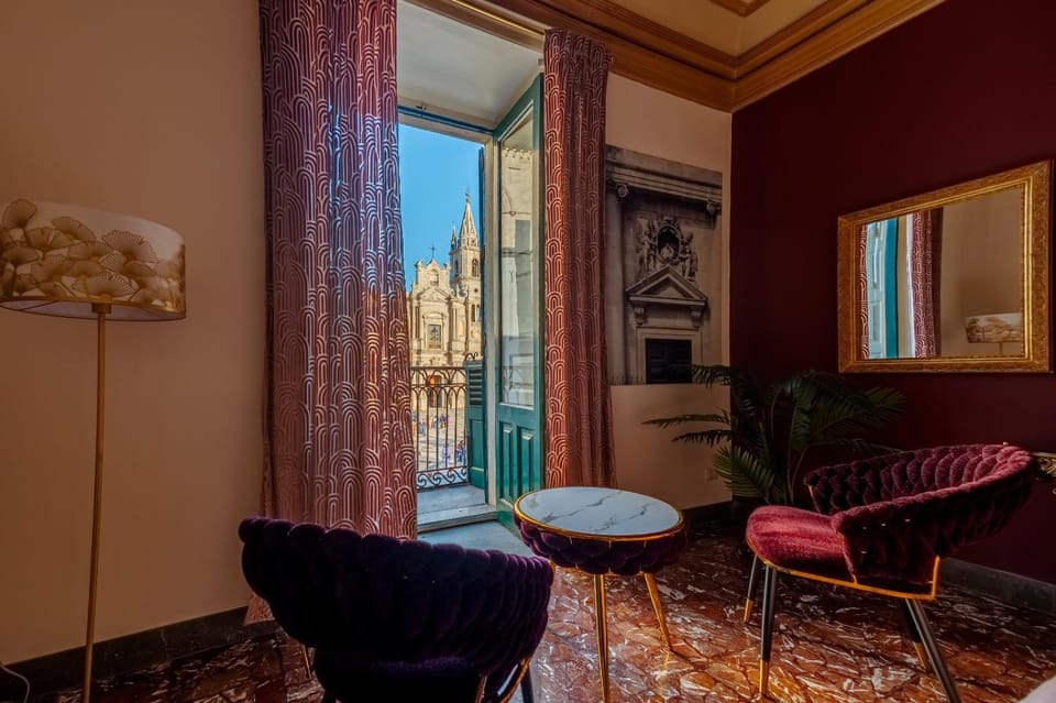 Baroque Bed and Breakfast in Acireale