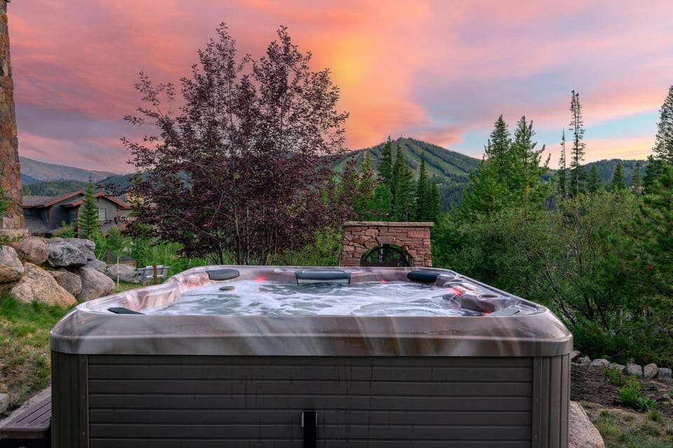 Hot Tub