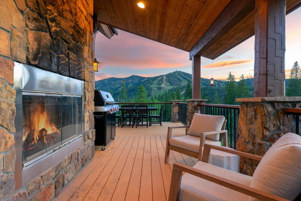 Patio, View (from property/room)