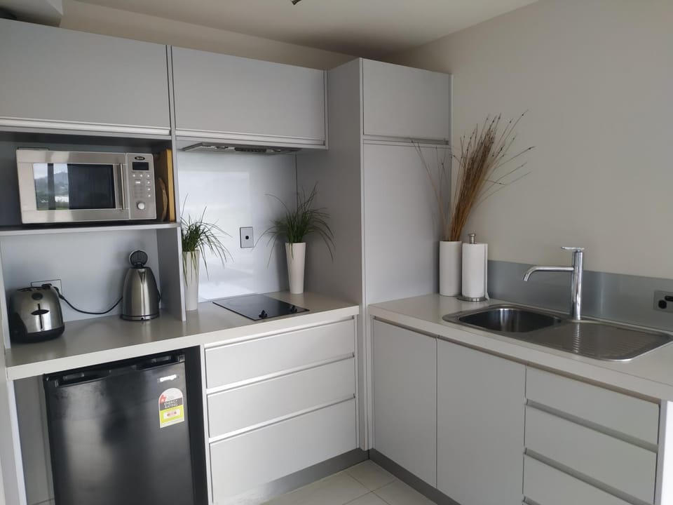 Coffee/tea facilities, Kitchen or kitchenette