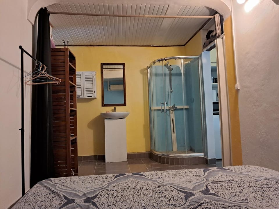 Citron Apartment in Martinique