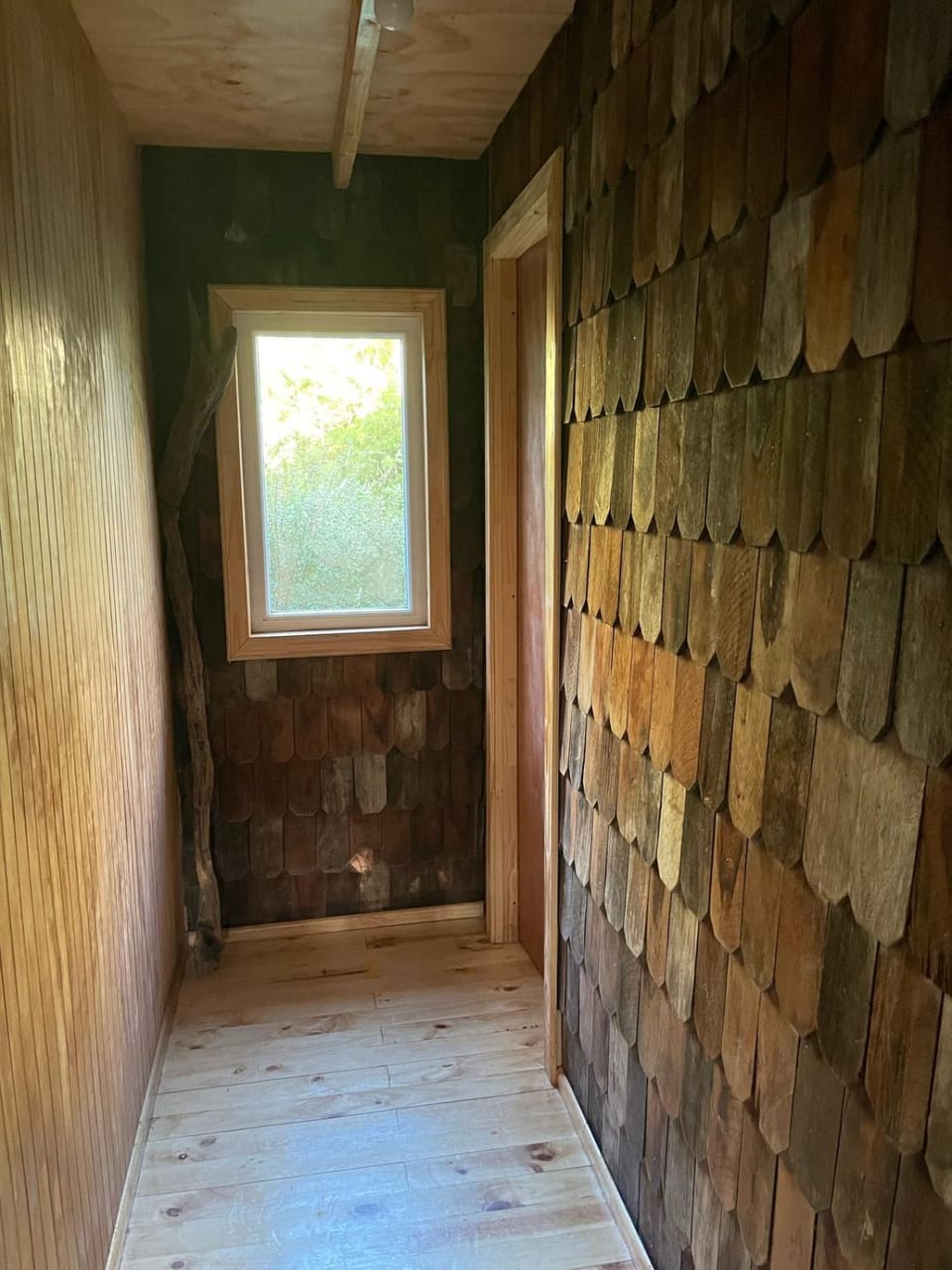 Property building, Summer, Living room