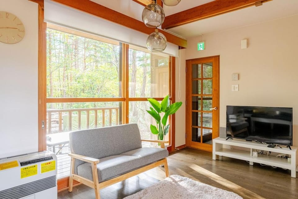 Origami Chalet - Riverside Villa in Hakuba