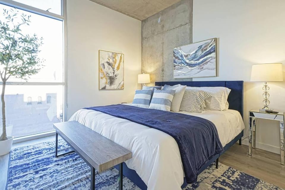Bed, Bedroom