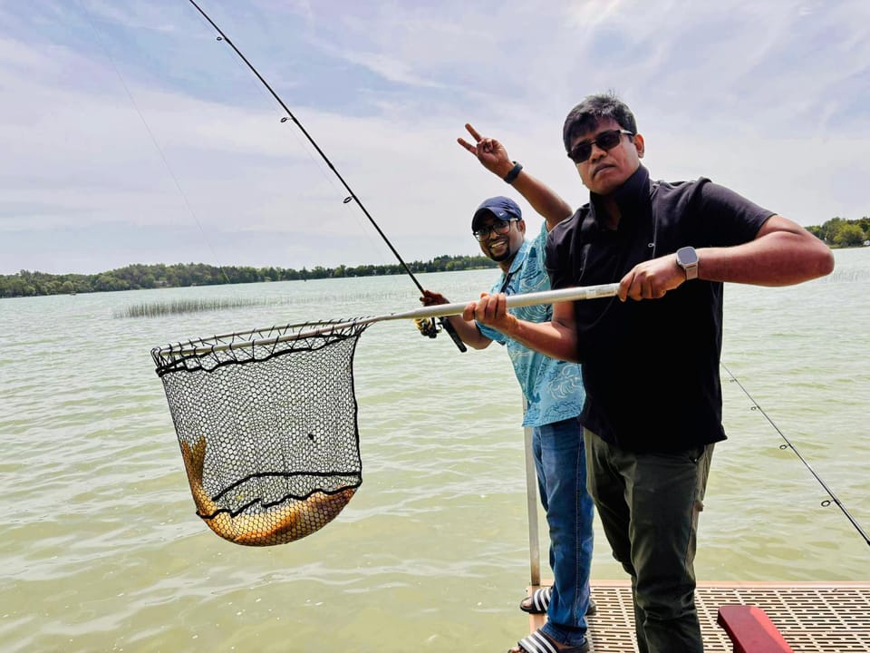 Day, People, Natural landscape, Activities, Fishing, Guests, Lake view, group of guests