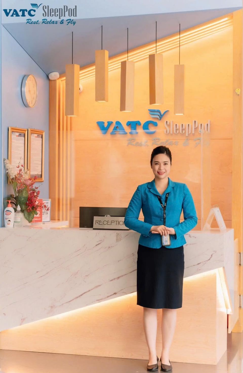 Property building, Staff, Property logo or sign, View (from property/room), Lobby or reception, Logo/Certificate/Sign