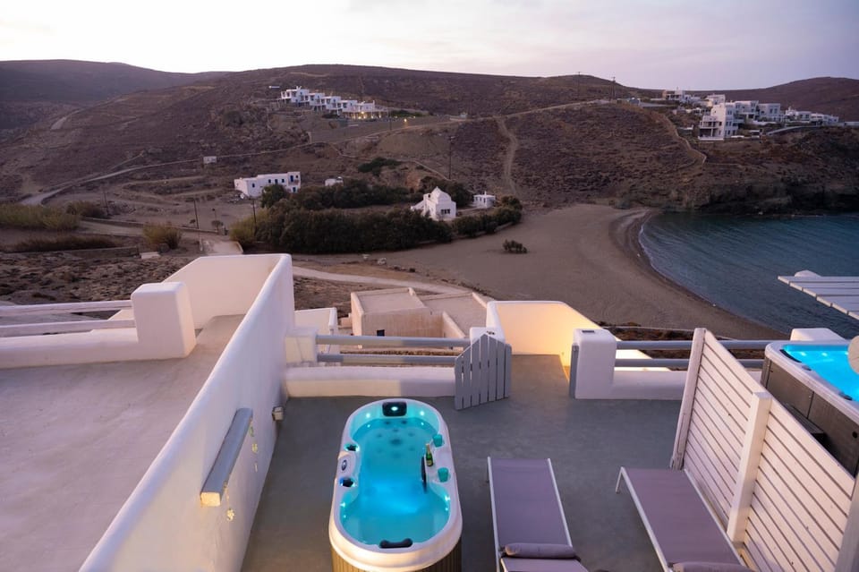 Seaview Mesonette with private Hot tub House in Decentralized Administration of the Aegean
