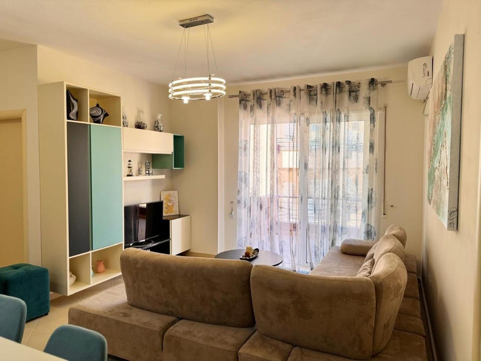 ZaYoM Apartment Apartment in Sarandë