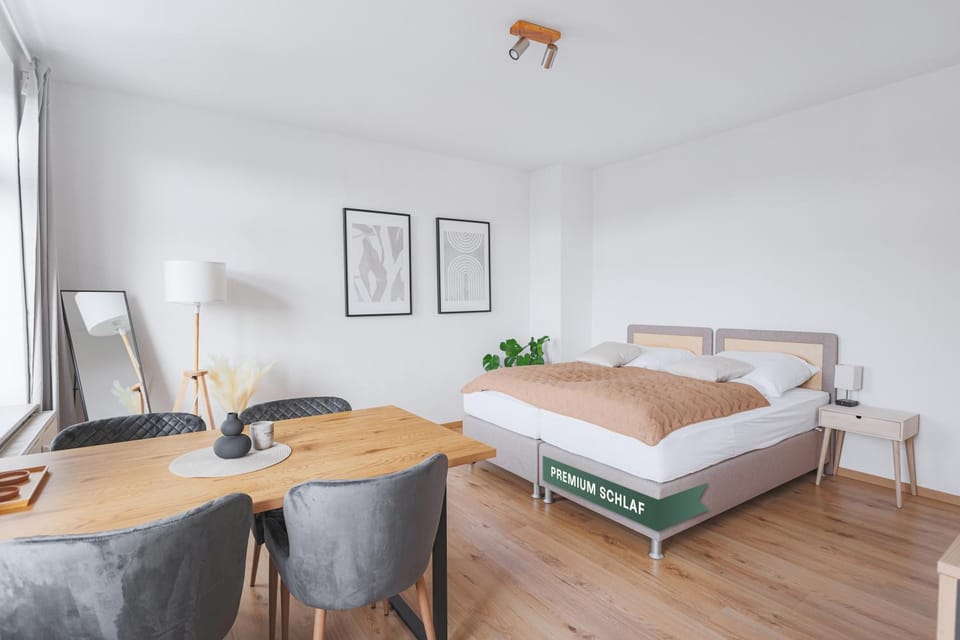 Living room, Bedroom