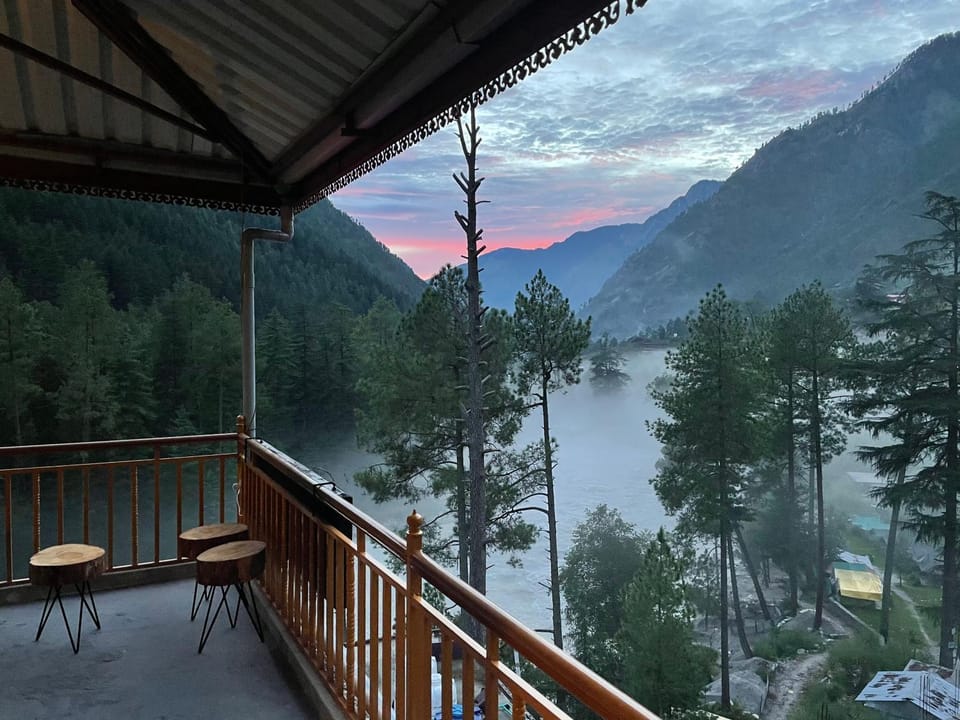 Pinewoods by Highland Hotel in Himachal Pradesh