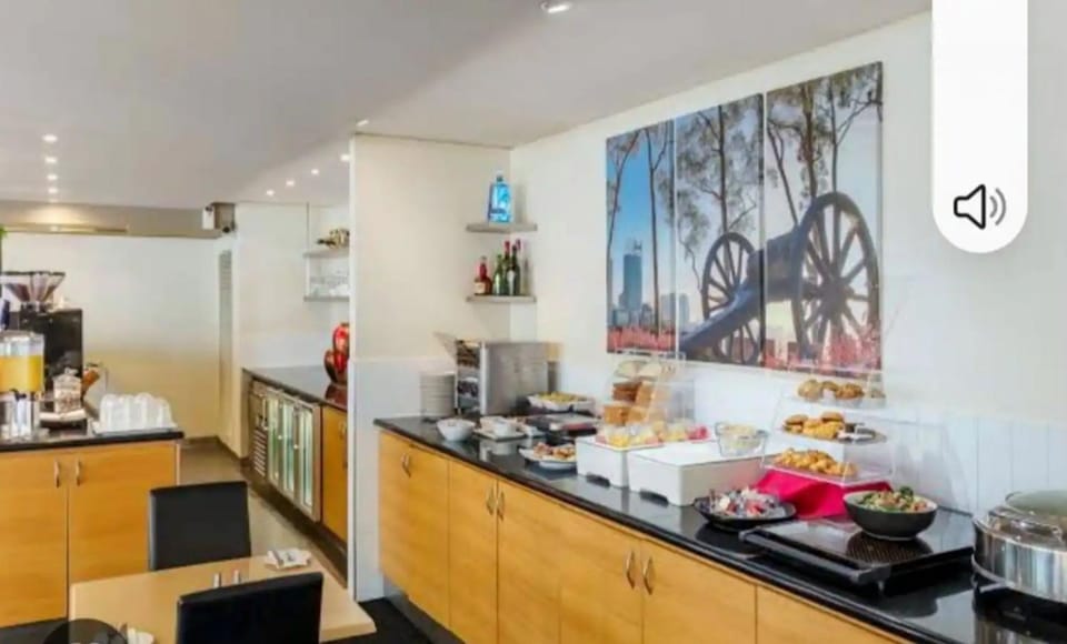 Coffee/tea facilities, Breakfast, Buffet breakfast