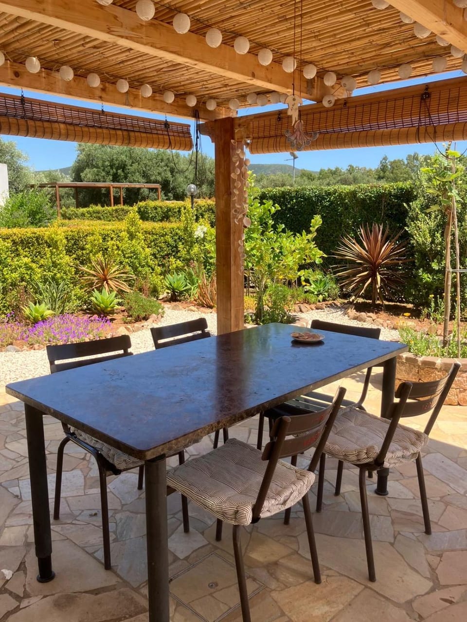 Domu in su satu House in Sardinia
