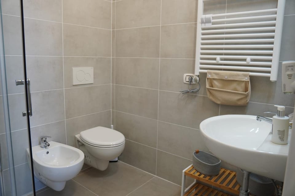 BARI VICA ROOMS Bed and Breakfast in Bari