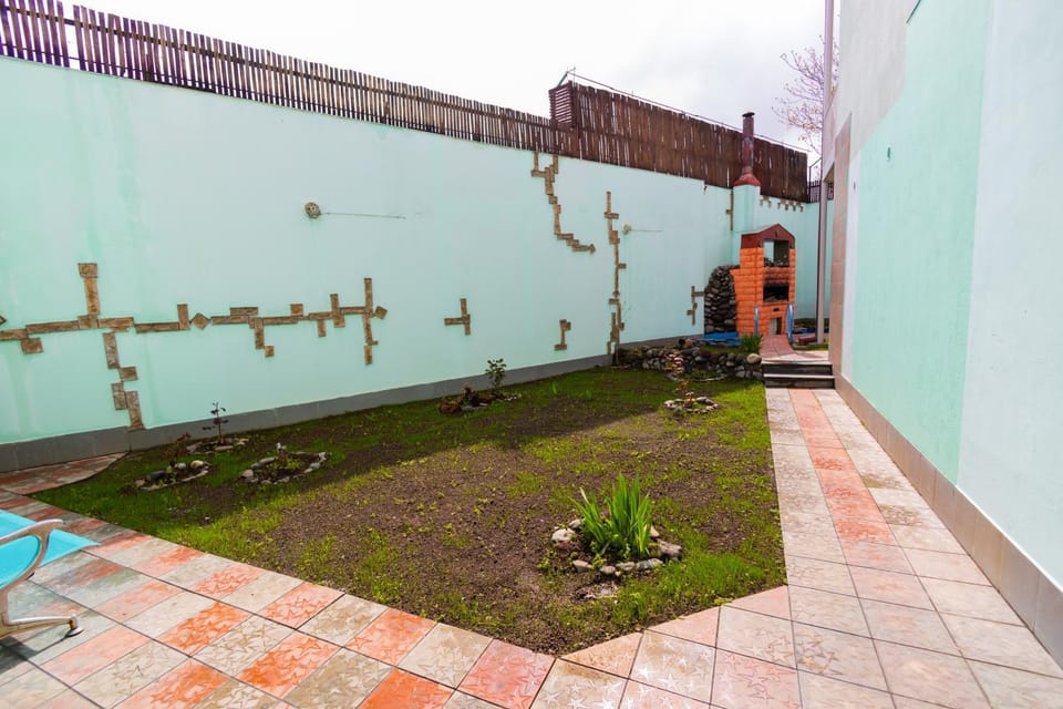 Garden, Garden view