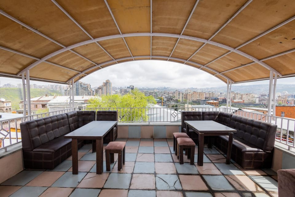 Balcony/Terrace, Seating area, Mountain view