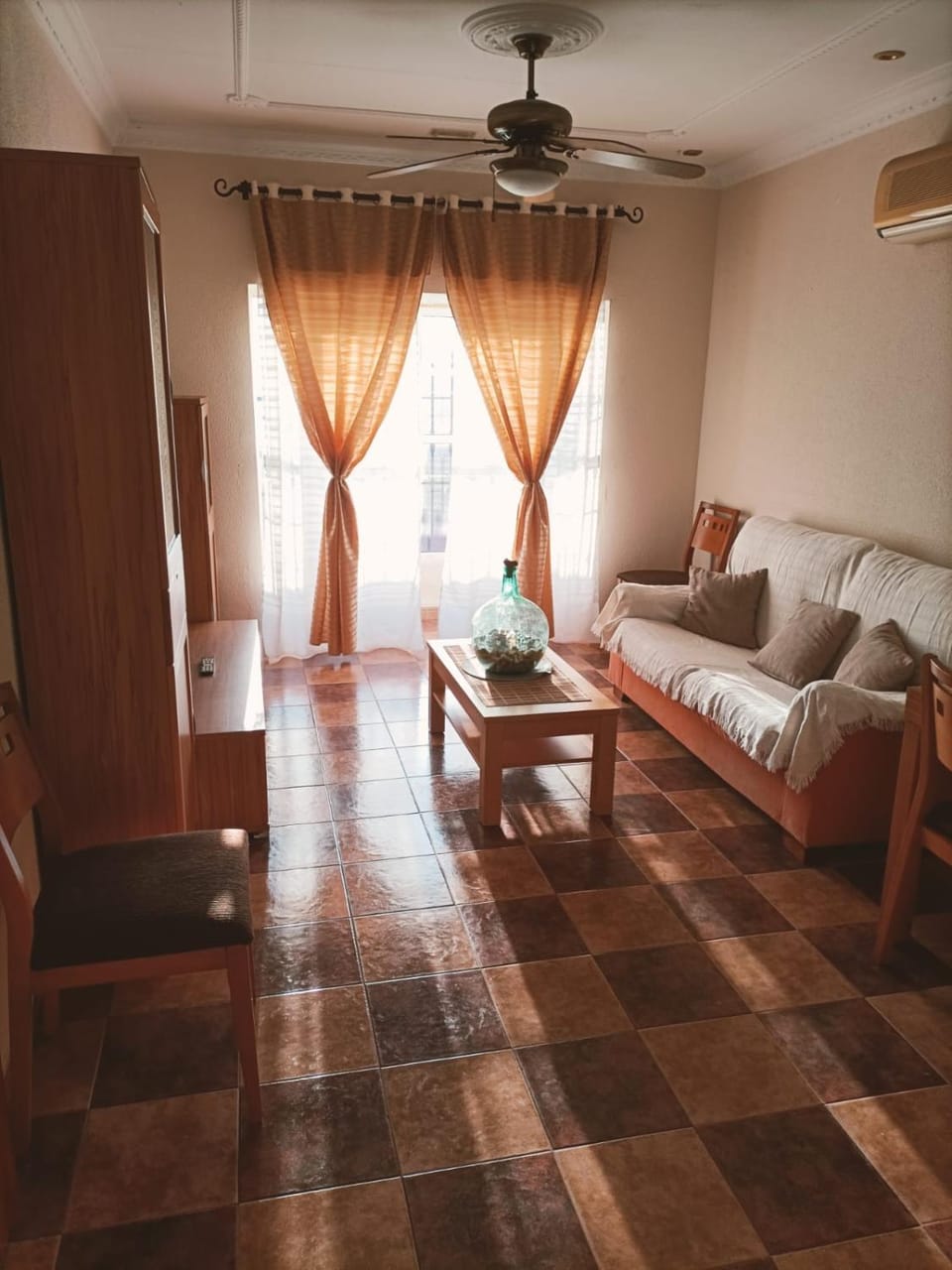 Living room, Seating area, fireplace