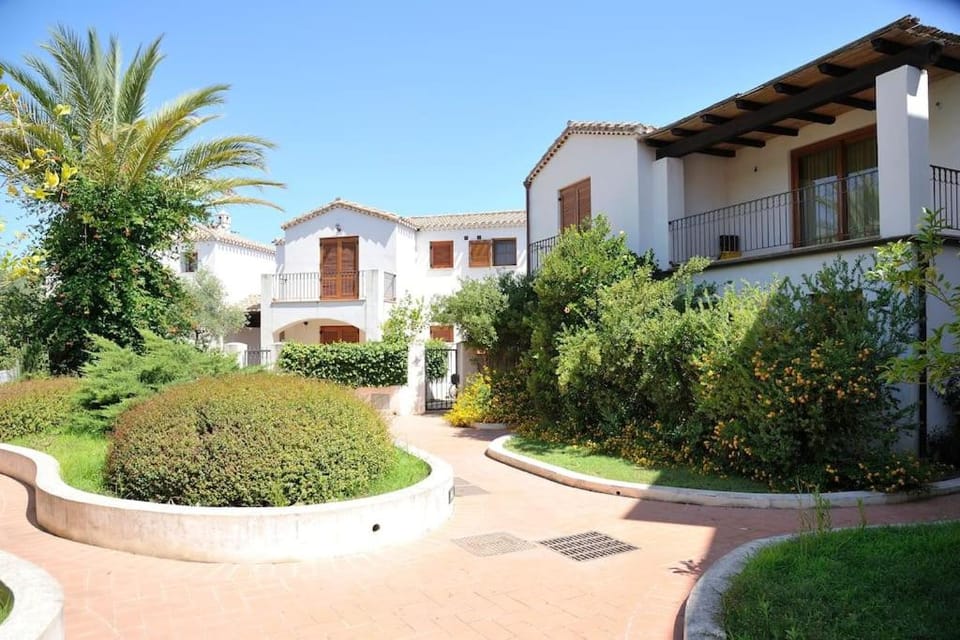 Le Peonie 1 - appartamento mare Sardegna Apartment in Sardinia