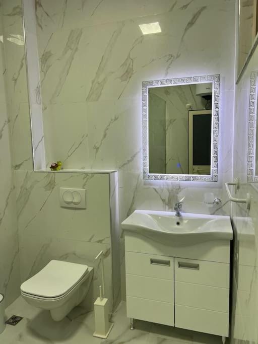 Perdja Apartment III Apartment in Montenegro