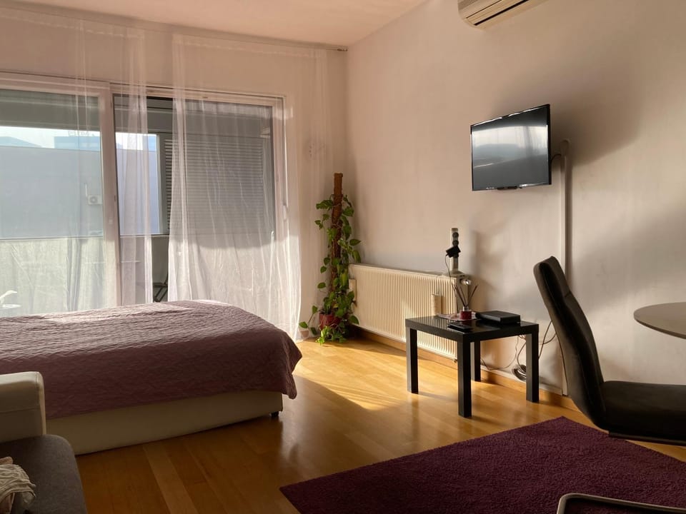 Apartment Green Gold Apartment in City of Zagreb