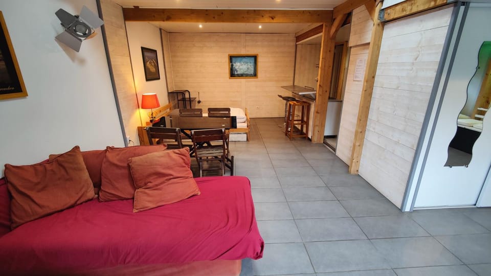 Le studio rustique du Bassin Apartment in La Teste-de-Buch