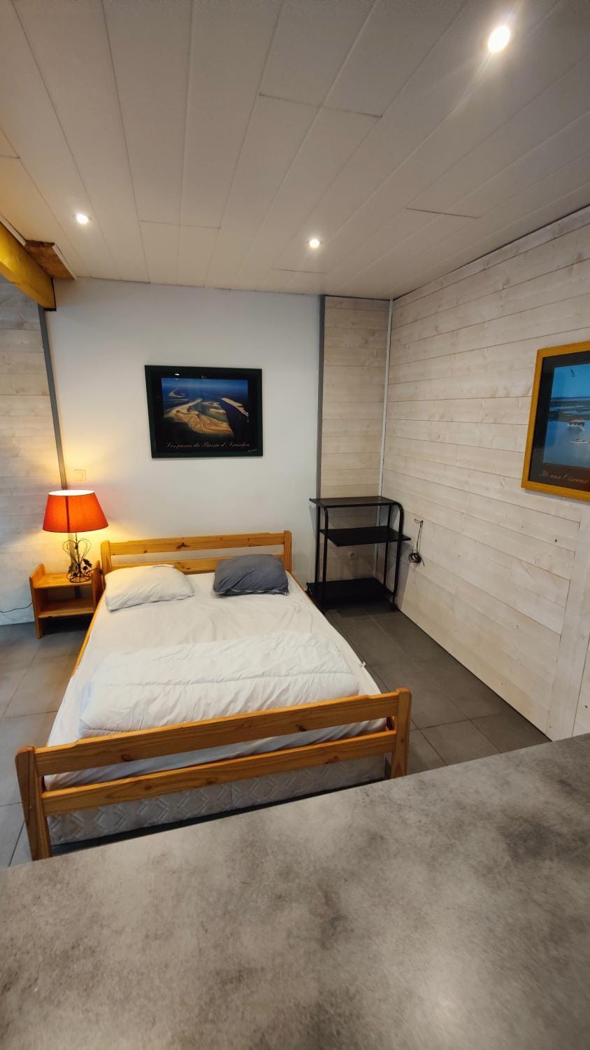 Le studio rustique du Bassin Apartment in La Teste-de-Buch