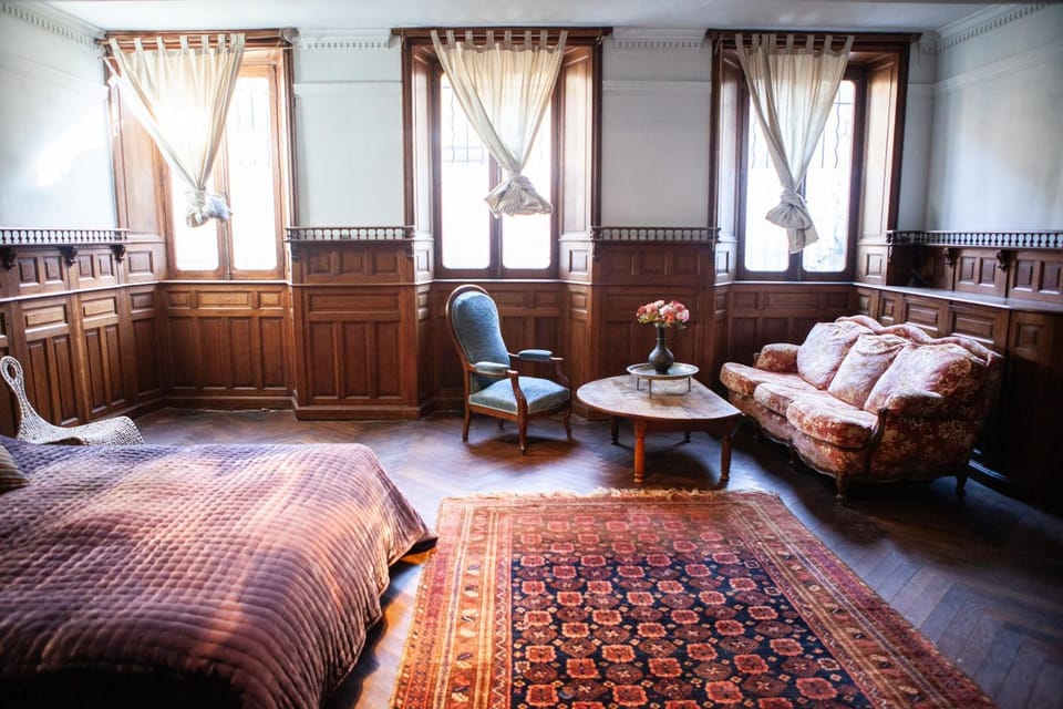 Chateau in medieval Bastide - Sleeps up to 17 House in Occitanie