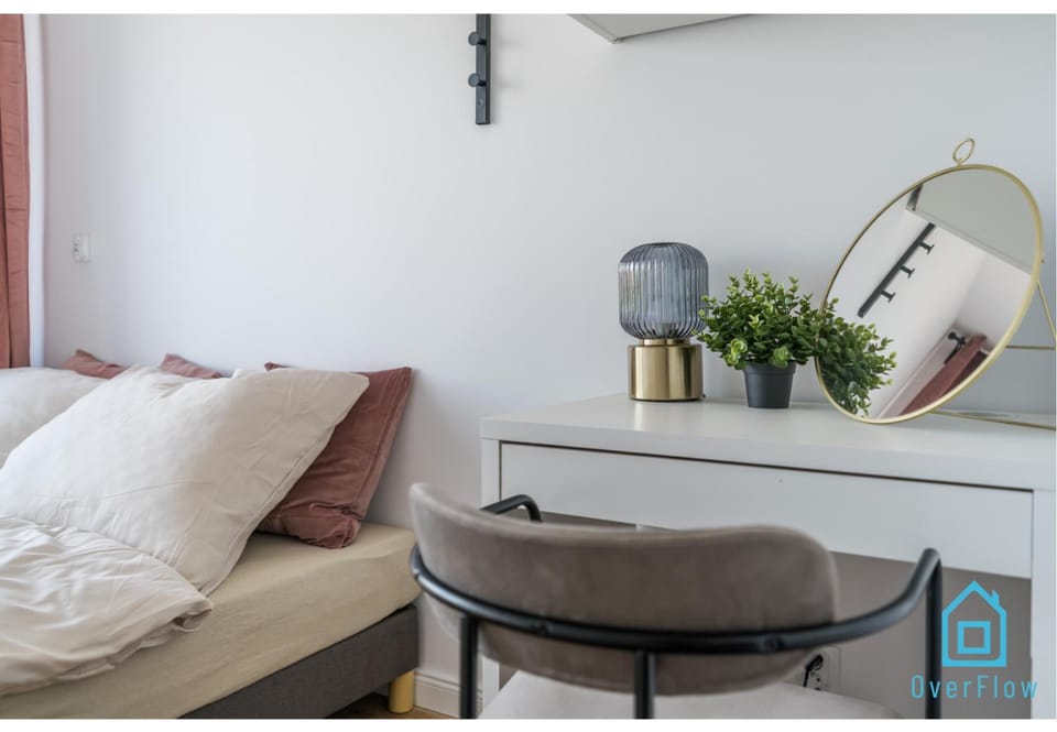Ariel Room - 5 Minutes to Gdańsk Old Town Vacation rental in Gdansk