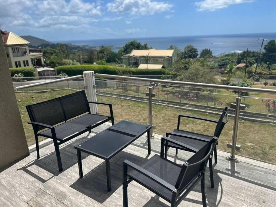 Château Charles, Coubaril, stunning Ocean view Villa in Caribbean