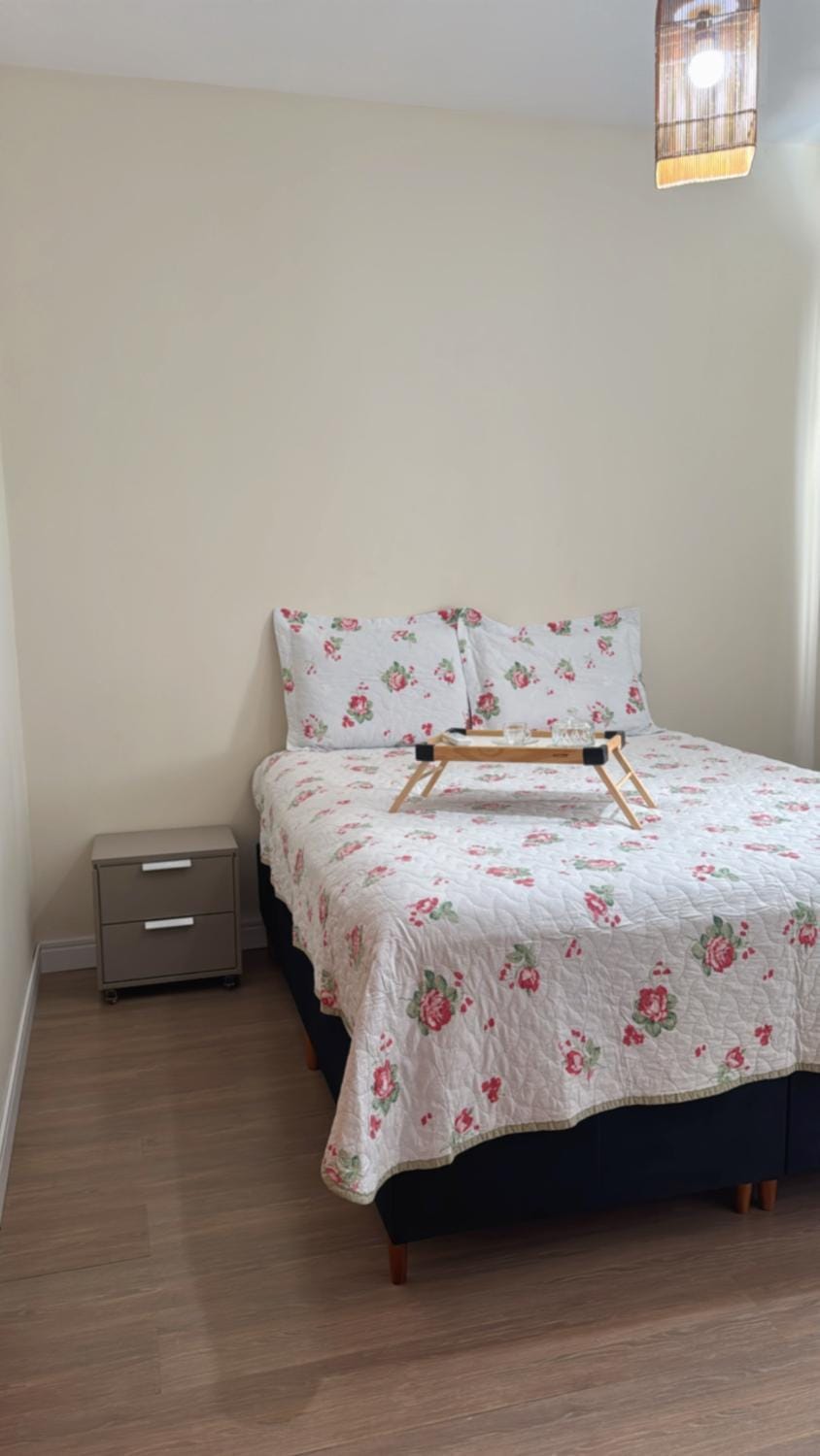 Apartamento aconchegante próximo shopping catuai,uem,vivaro,lebloc Apartment in Maringá