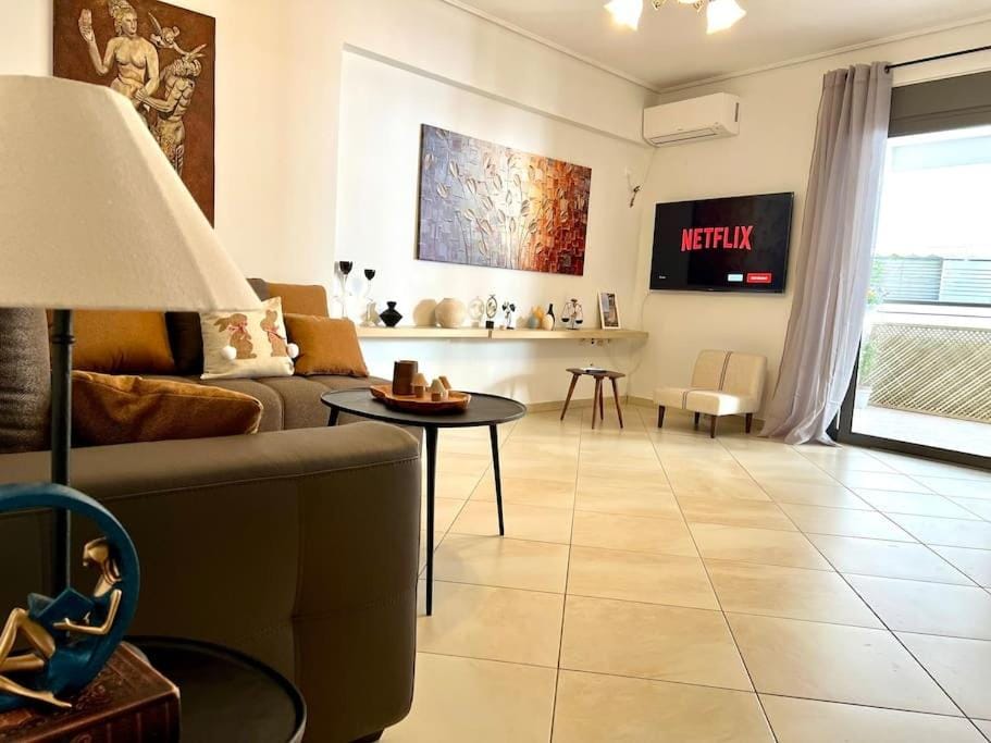 Elegant Apt 50meters Close Acropolis Apartment in Athens