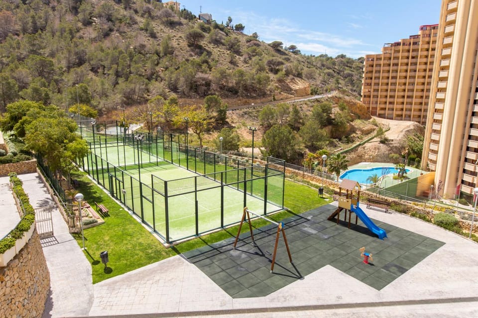 Tennis court