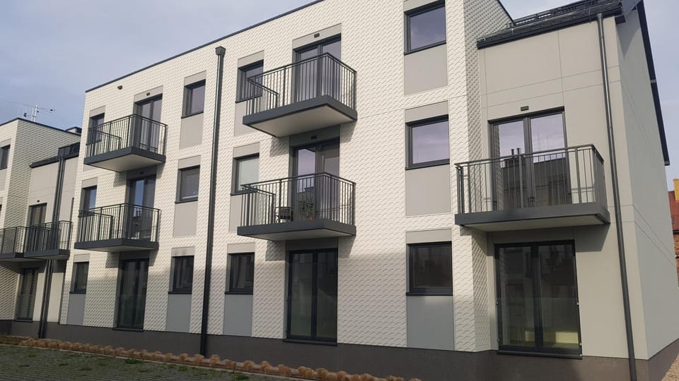 Property building, Balcony/Terrace, Balcony/Terrace